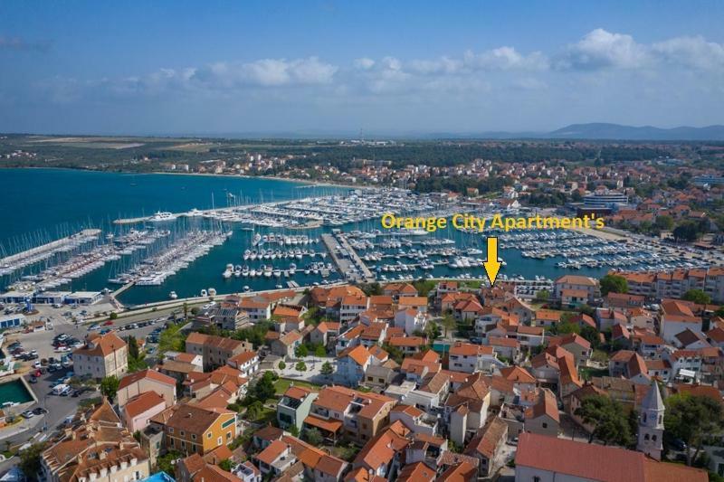 Orange City Apartment'S Repic Biograd Na Moru Exterior foto